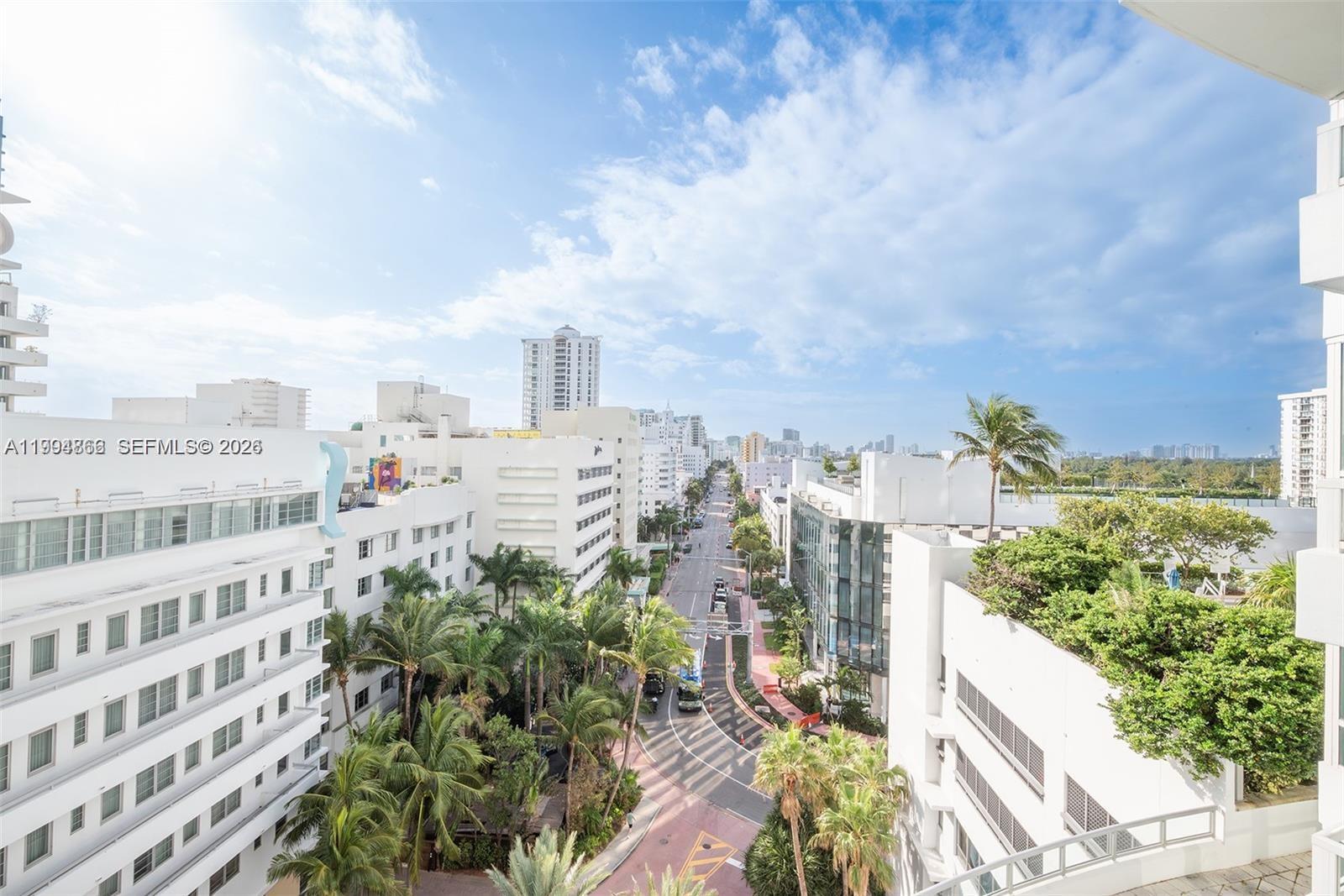 4401 Collins Ave # 902