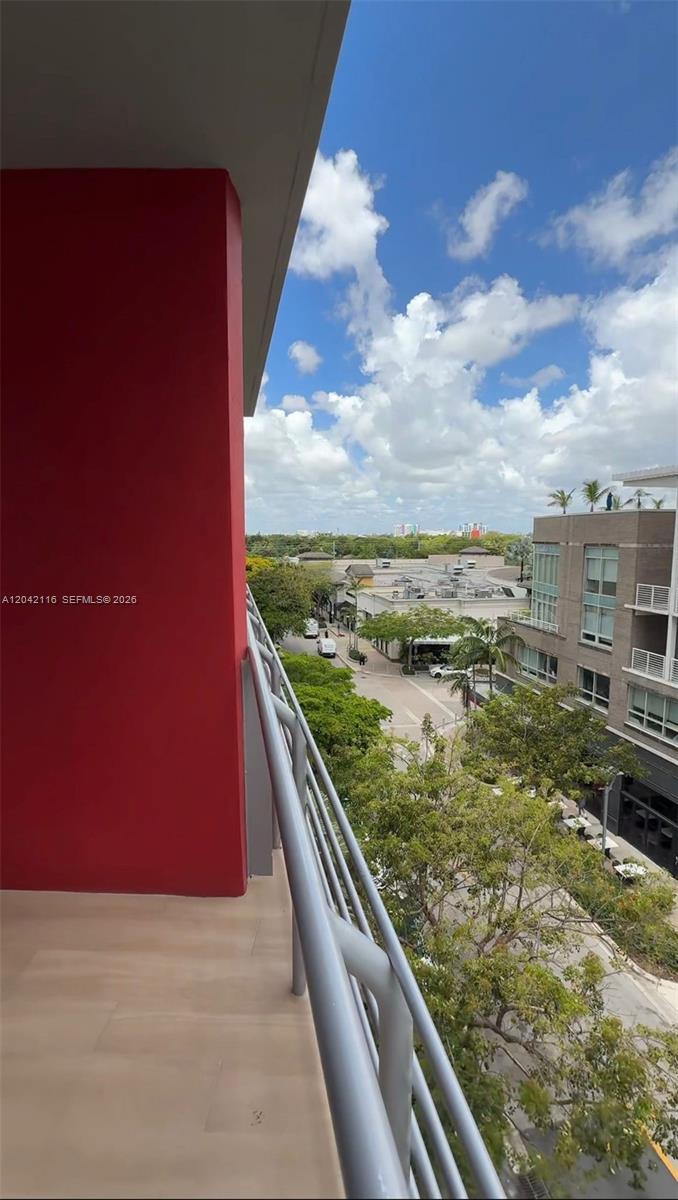 90 NE 32nd street # 513