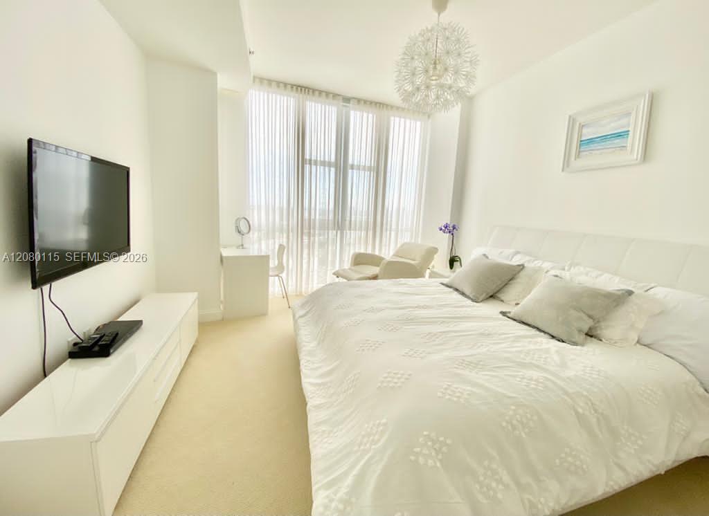 18201 Collins Ave # 3609A