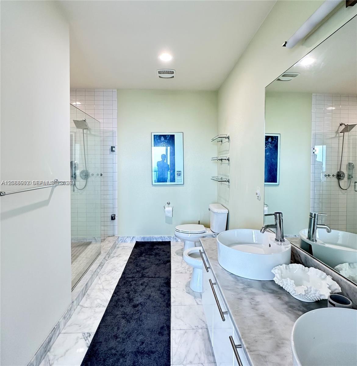 888 SE Biscayne Blvd # 4803