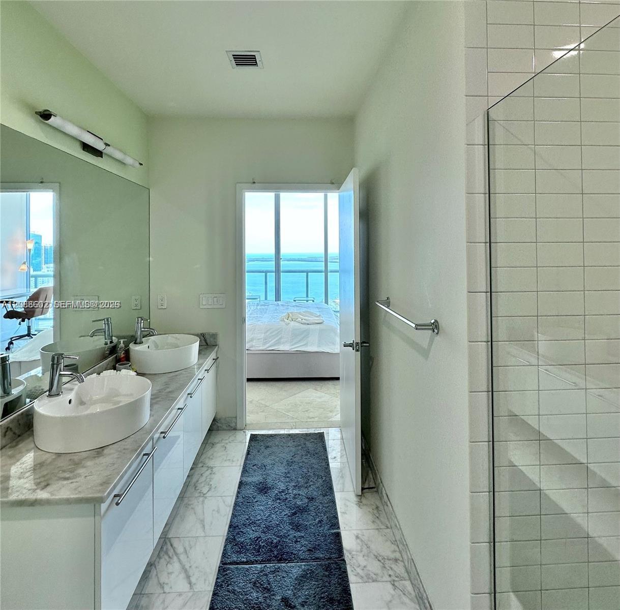 888 SE Biscayne Blvd # 4803