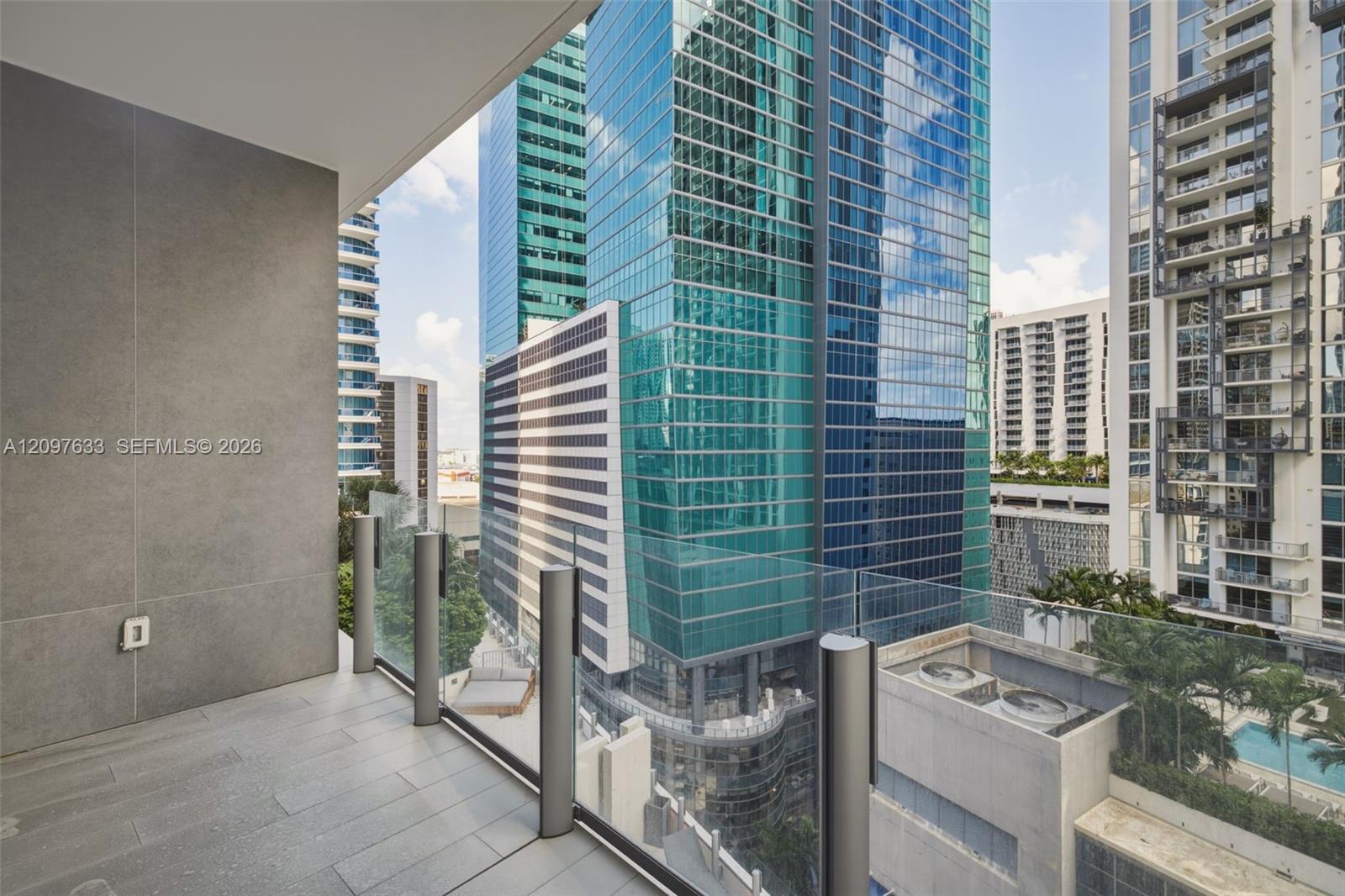 300 Biscayne Boulevard Way # 1709W