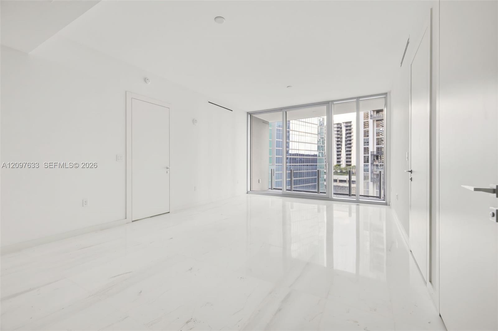 300 Biscayne Boulevard Way # 1709W