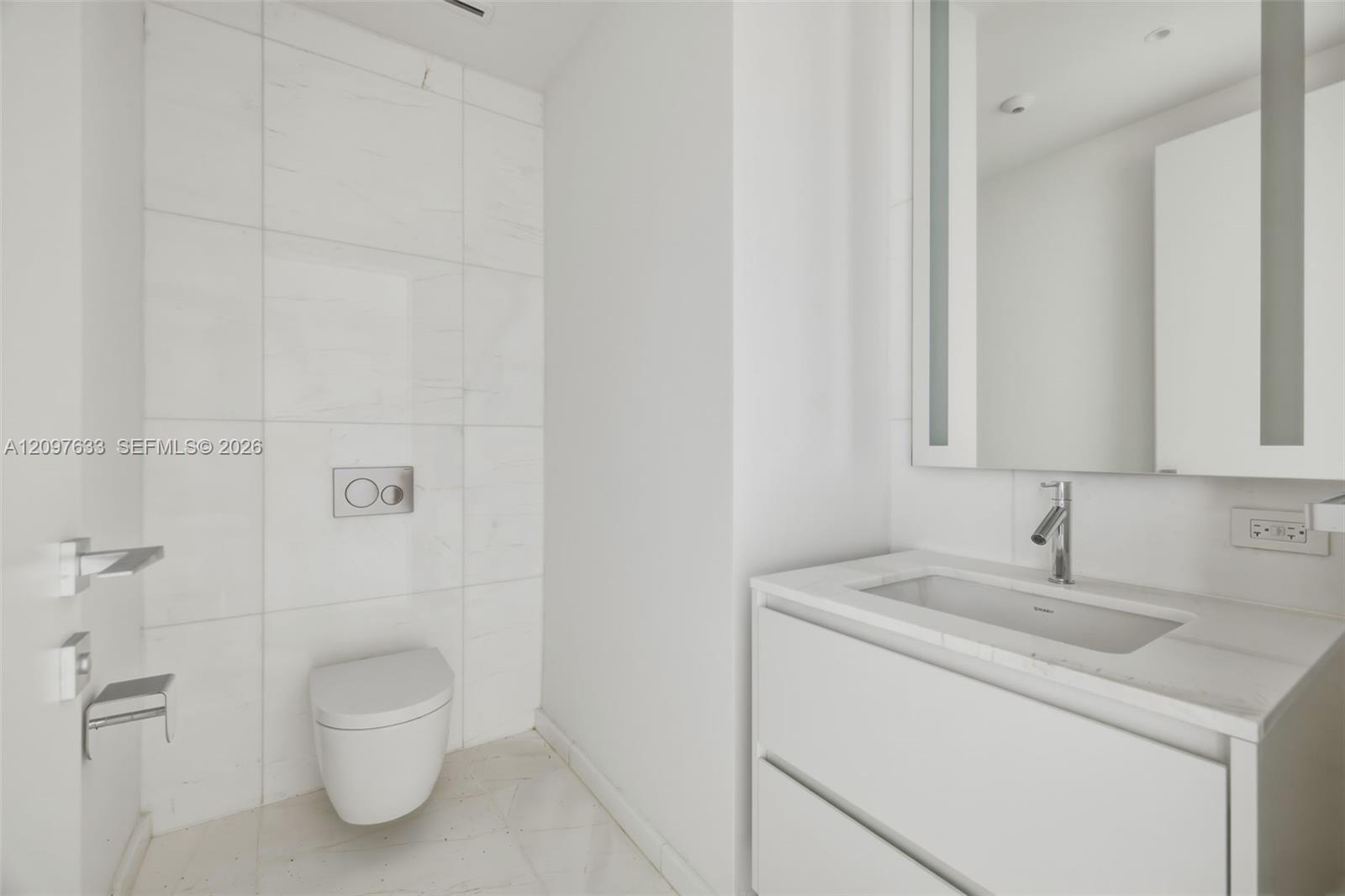 300 Biscayne Boulevard Way # 1709W