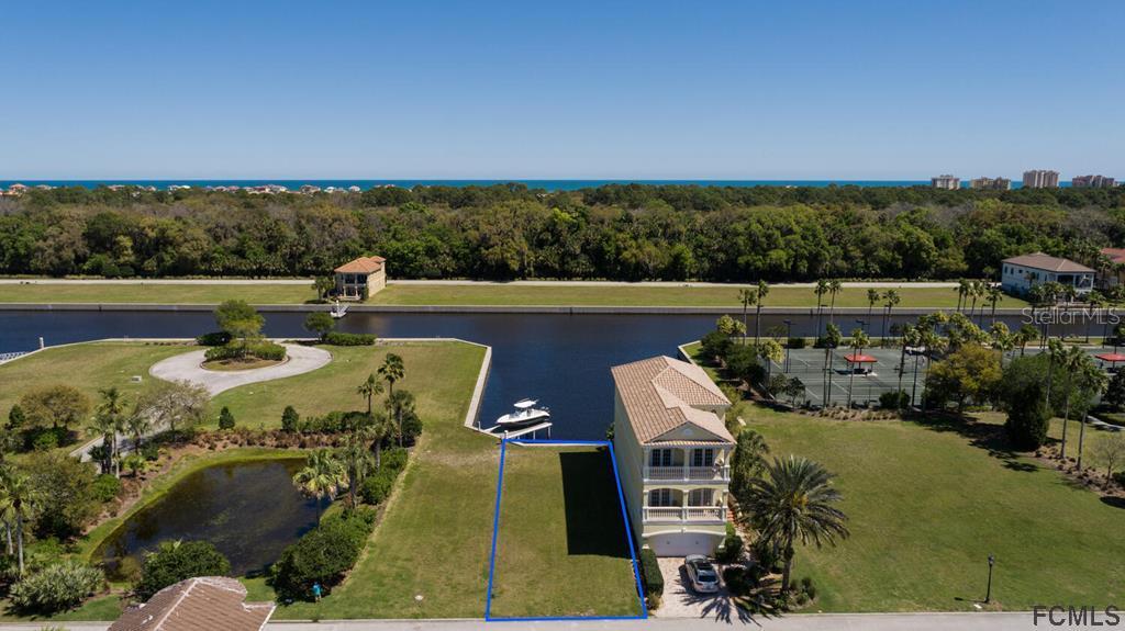 243 YACHT HARBOR DR