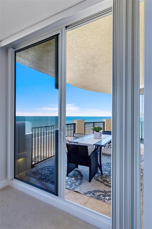 19 AVENUE DE LA MER #805