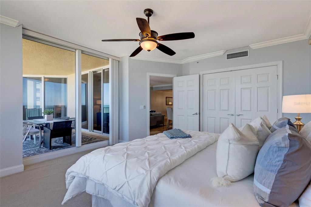 19 AVENUE DE LA MER #805