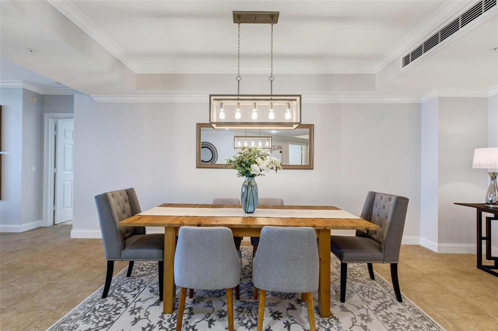 19 AVENUE DE LA MER #805