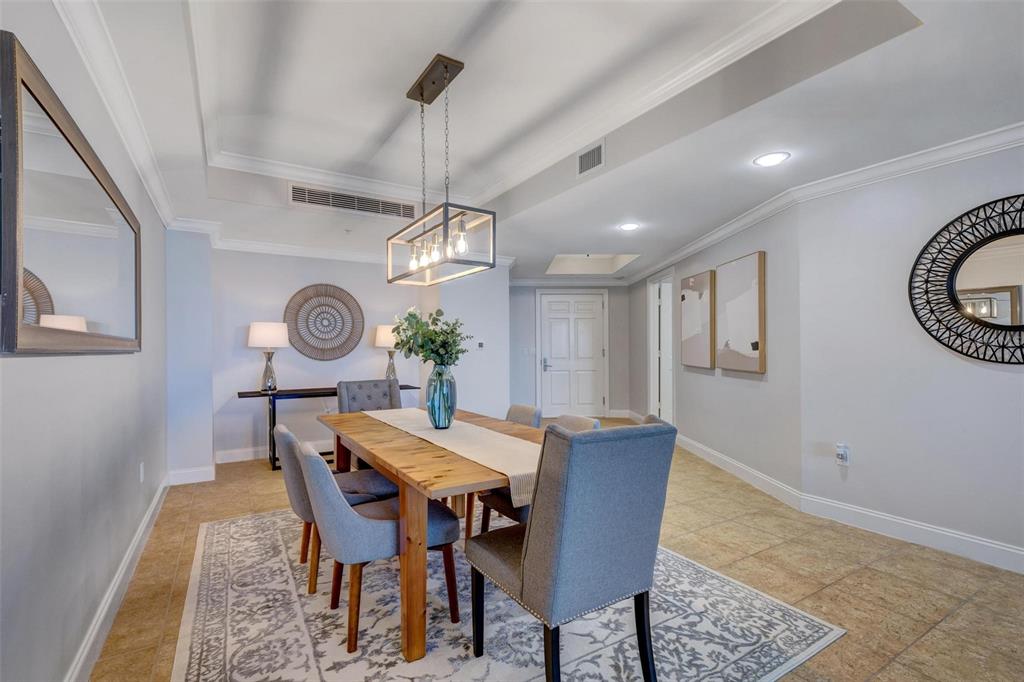 19 AVENUE DE LA MER #805