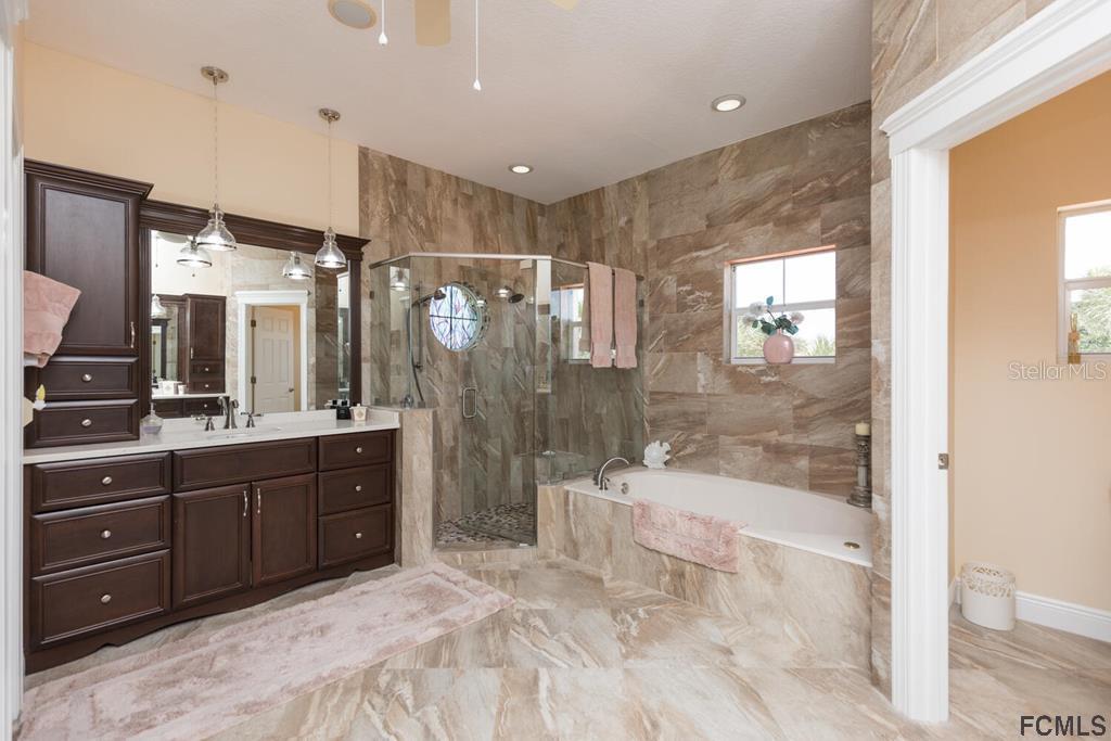 13 VISCAYA LN Unit: 2106