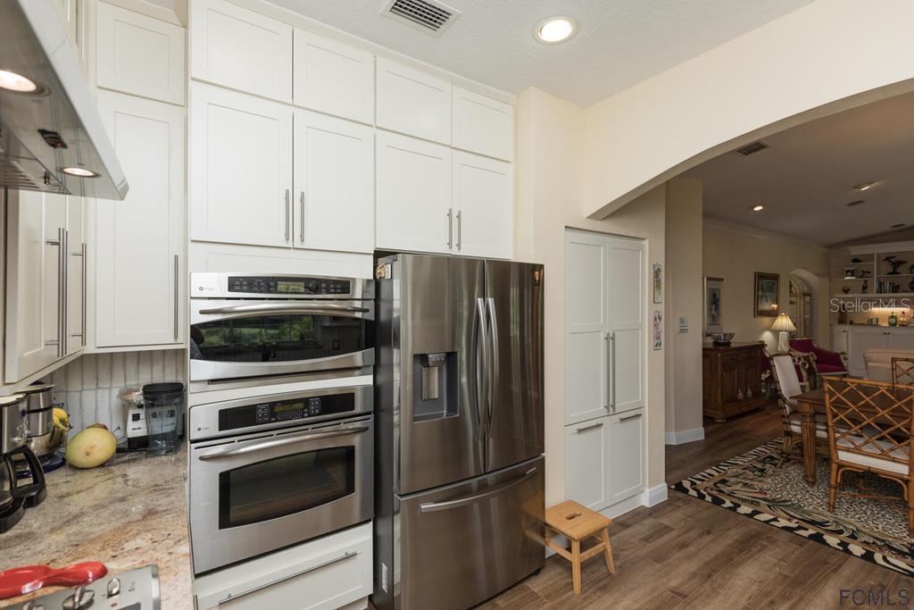 13 VISCAYA LN Unit: 2106