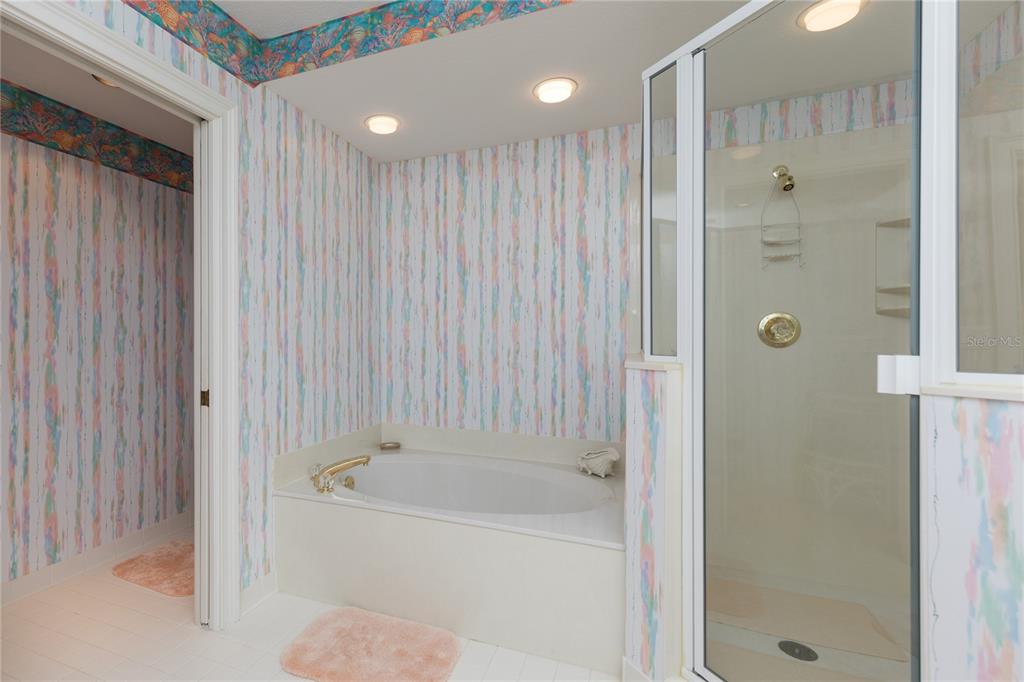 15 AVENUE DE LA MER #2302