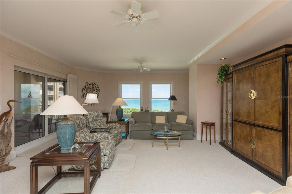 15 AVENUE DE LA MER #2302