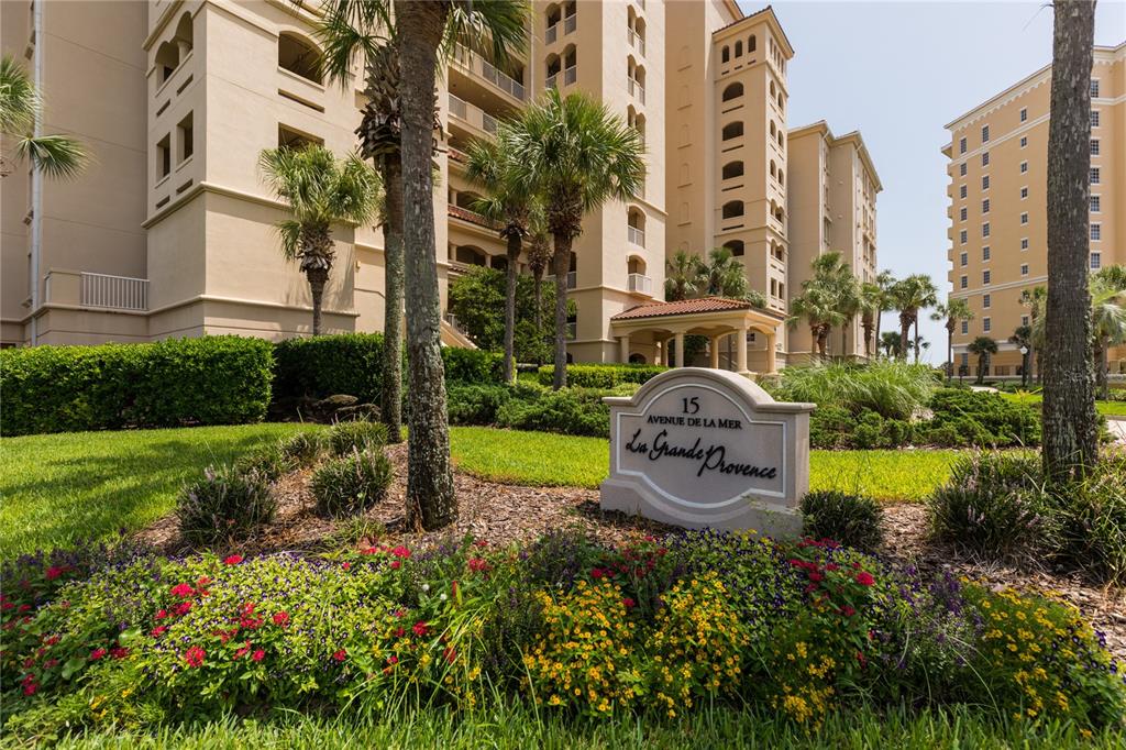 15 AVENUE DE LA MER #2302