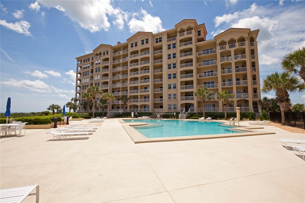 11 AVENUE DE LA MER #1605