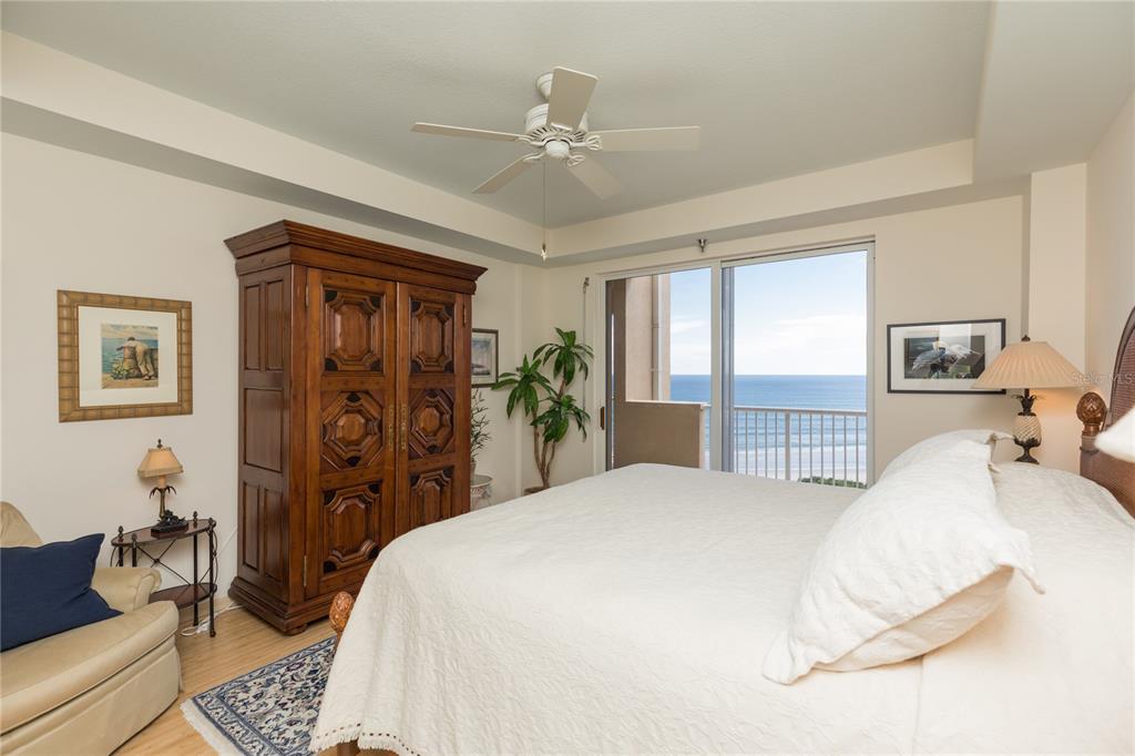 11 AVENUE DE LA MER #1605