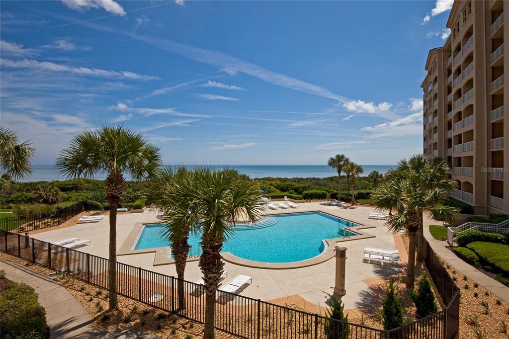 11 AVENUE DE LA MER #1605
