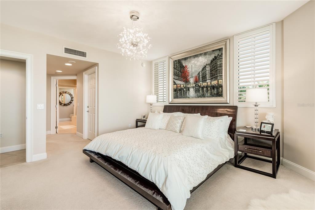 7 AVENUE DE LA MER #301