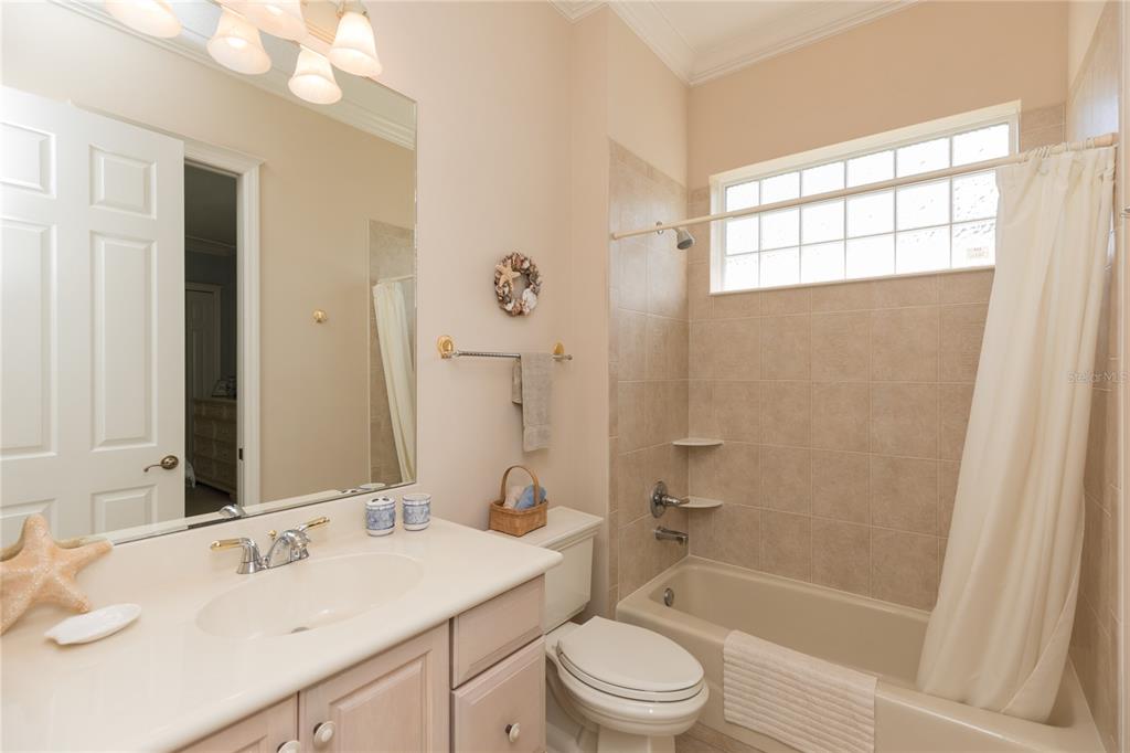 104 ISLAND ESTATES PKWY