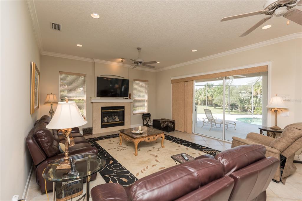 104 ISLAND ESTATES PKWY