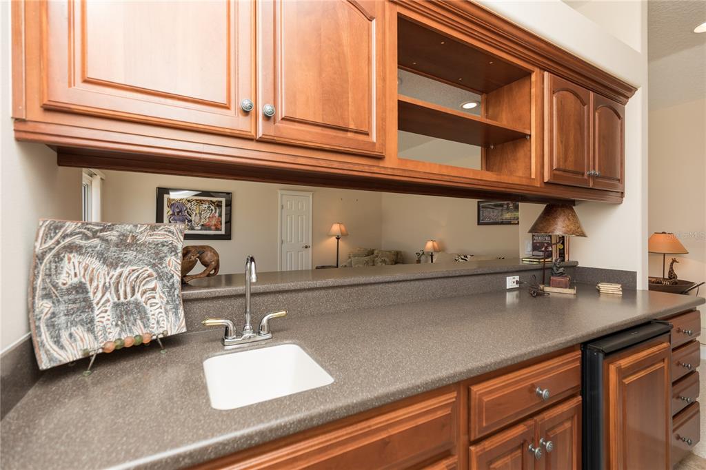 104 ISLAND ESTATES PKWY