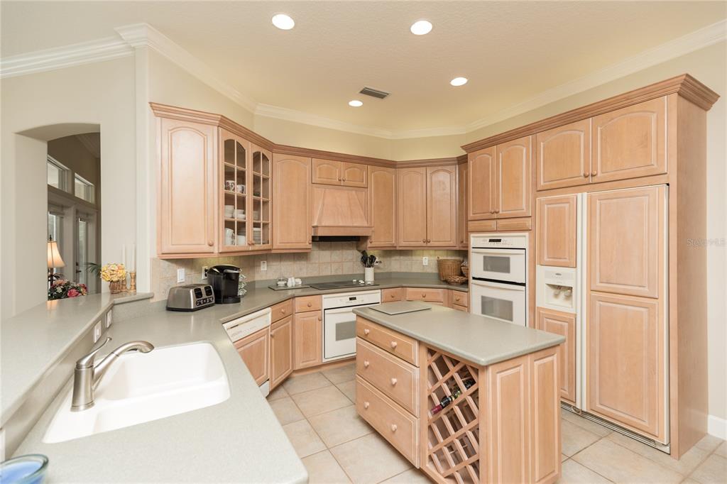 104 ISLAND ESTATES PKWY