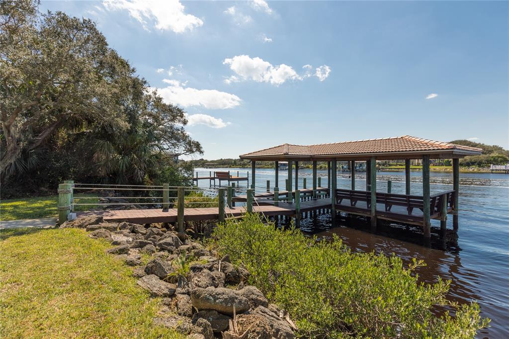 104 ISLAND ESTATES PKWY