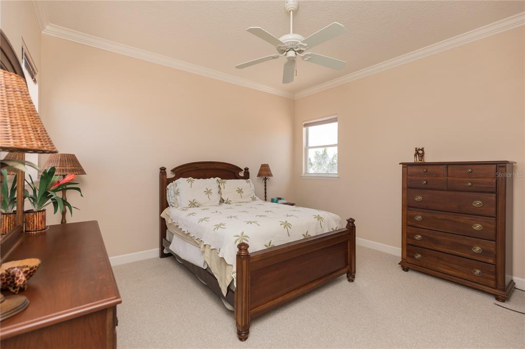 104 ISLAND ESTATES PKWY