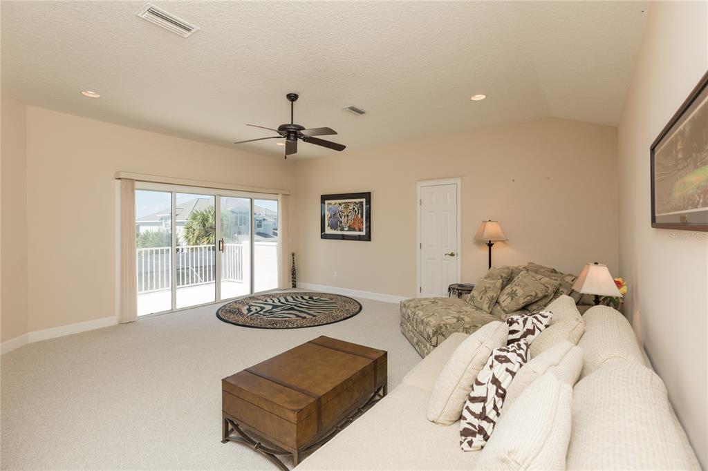 104 ISLAND ESTATES PKWY