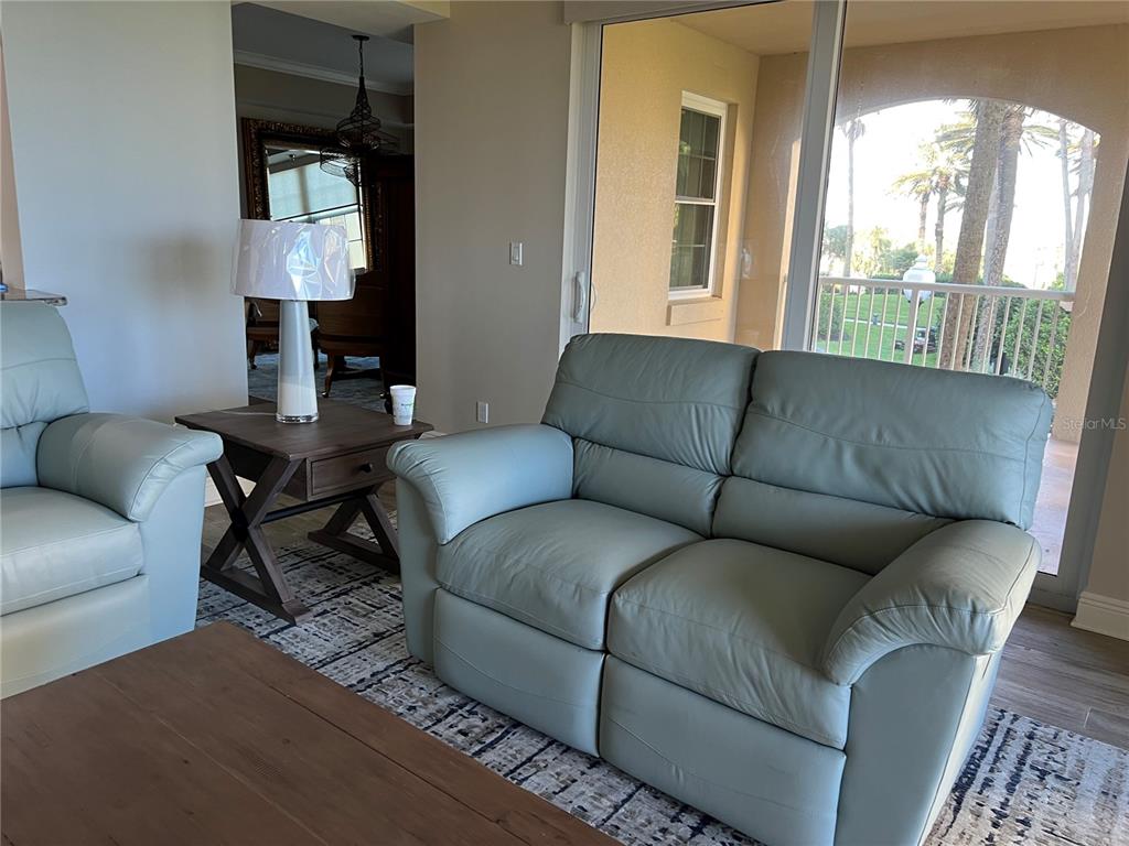 11 AVENUE DE LA MER #1101