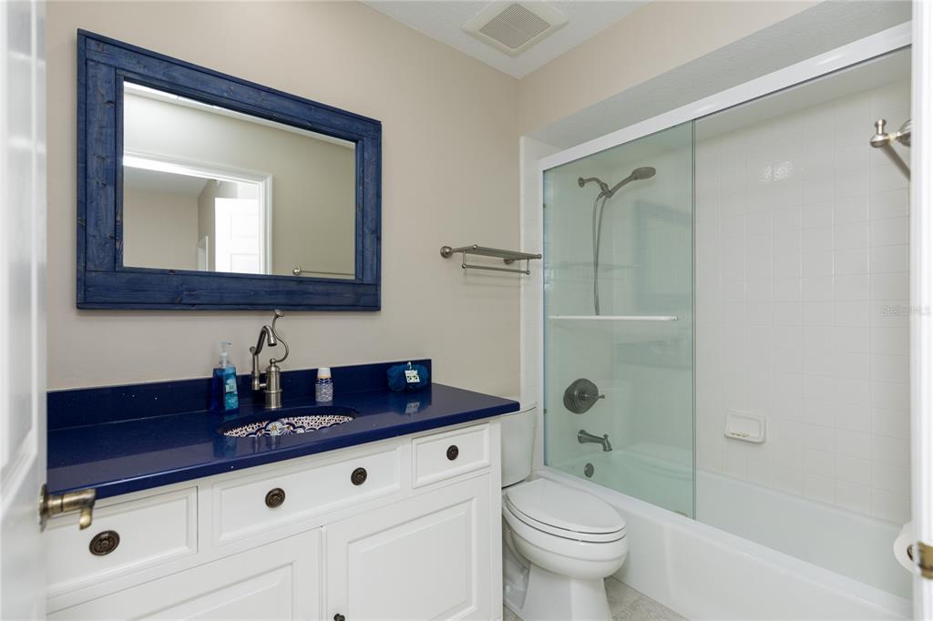 11 AVENUE DE LA MER #1101