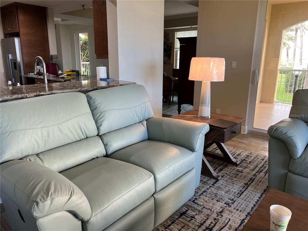 11 AVENUE DE LA MER #1101