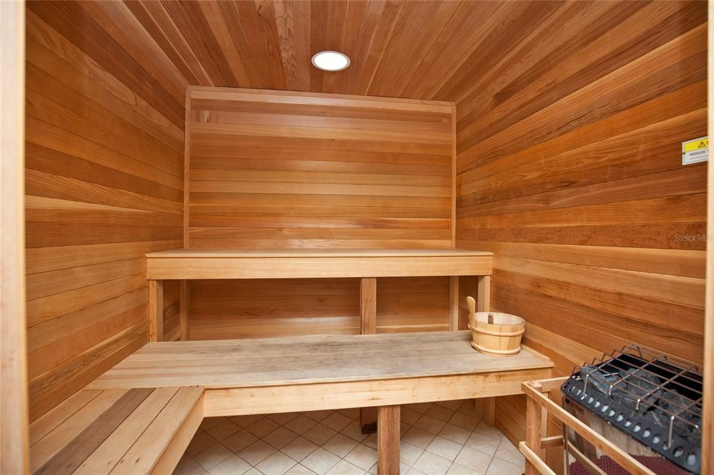 85 AVENUE DE LA MER #602