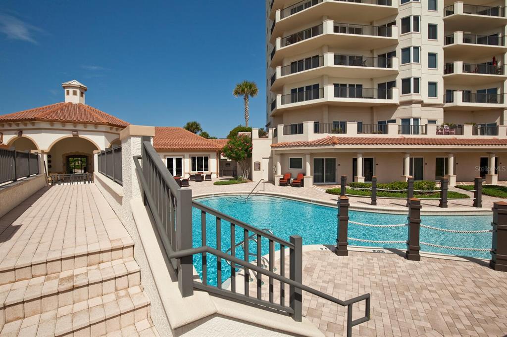 85 AVENUE DE LA MER #602