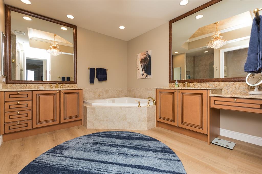 85 AVENUE DE LA MER #602