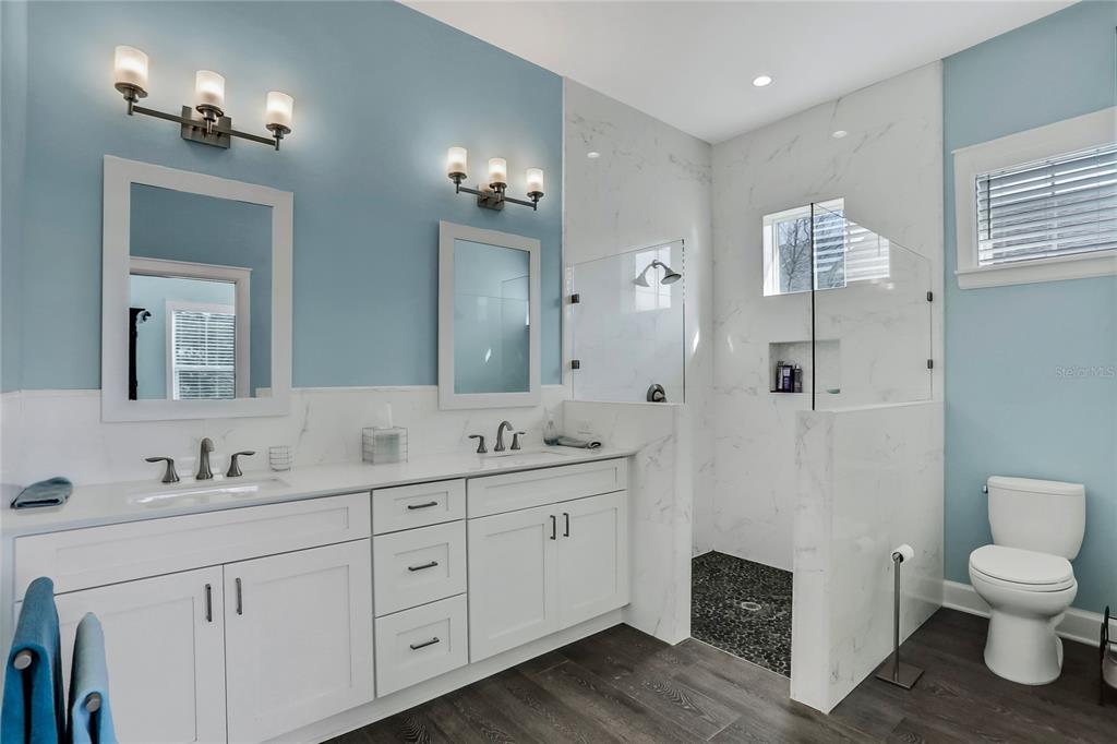 26 LAUGHING GULL LN