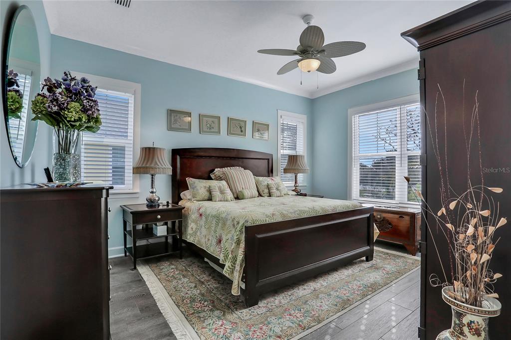 26 LAUGHING GULL LN