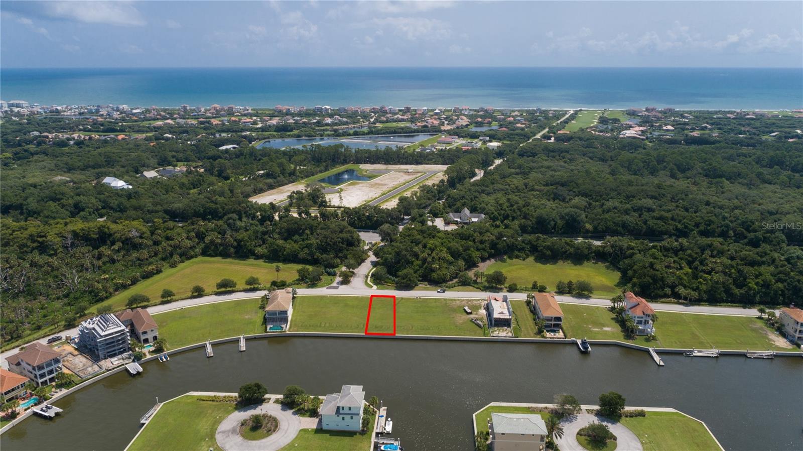306 HARBOR VILLAGE PT N