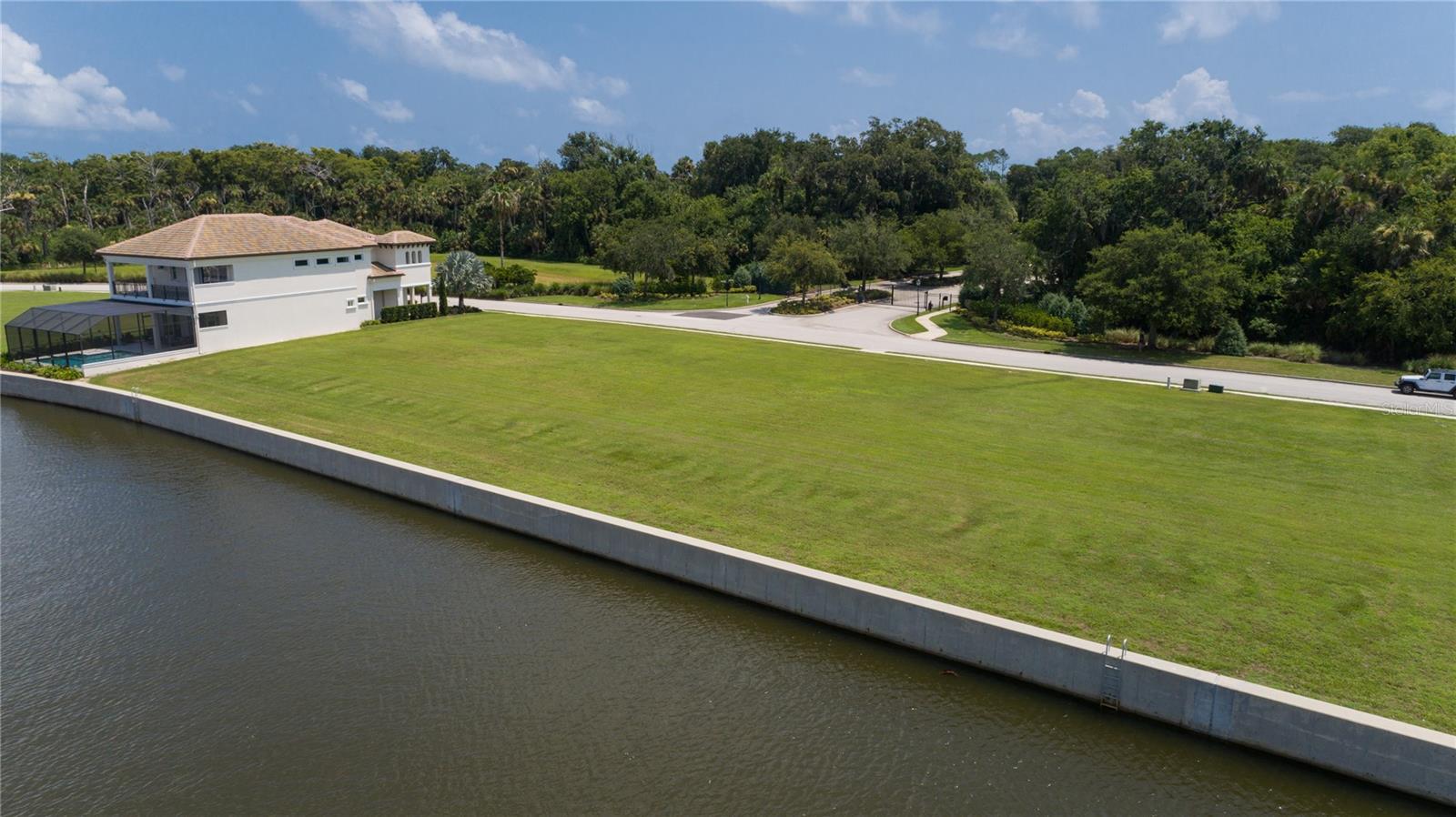 306 HARBOR VILLAGE PT N