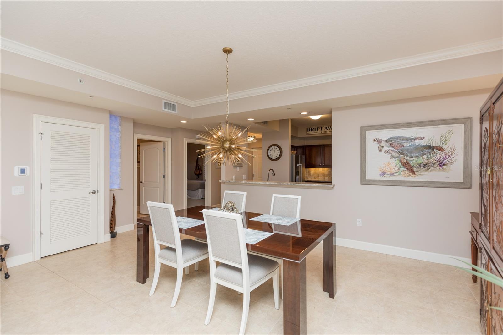 102 YACHT HARBOR DR #373