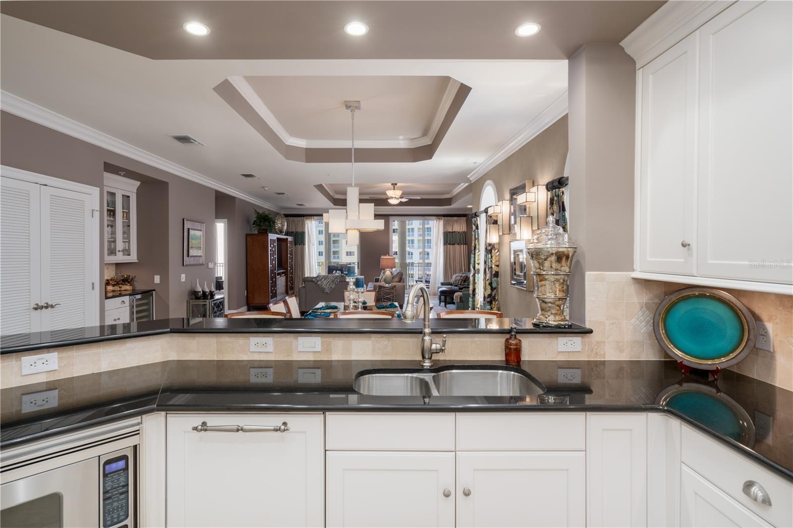 200 OCEAN CREST DR #654