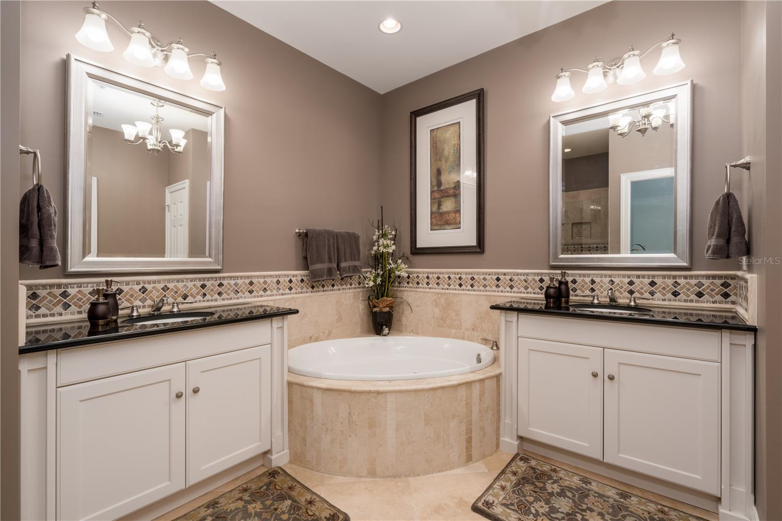 200 OCEAN CREST DR #654