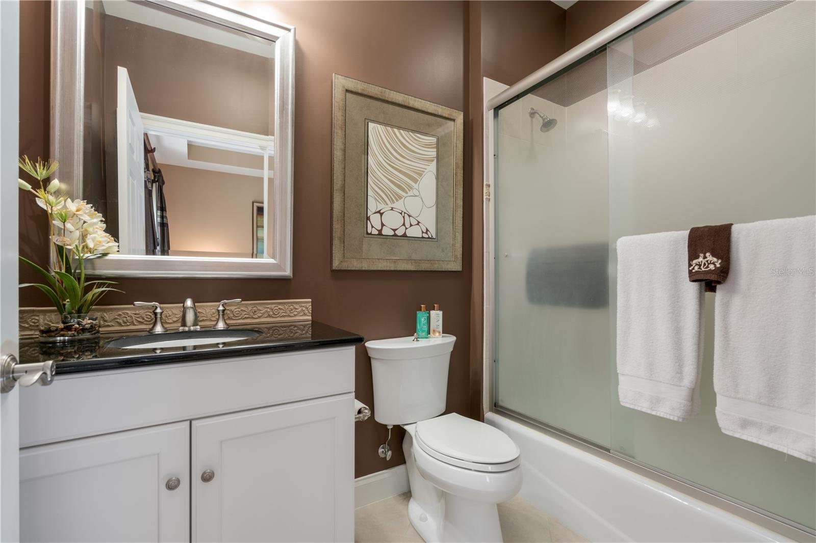 200 OCEAN CREST DR #654