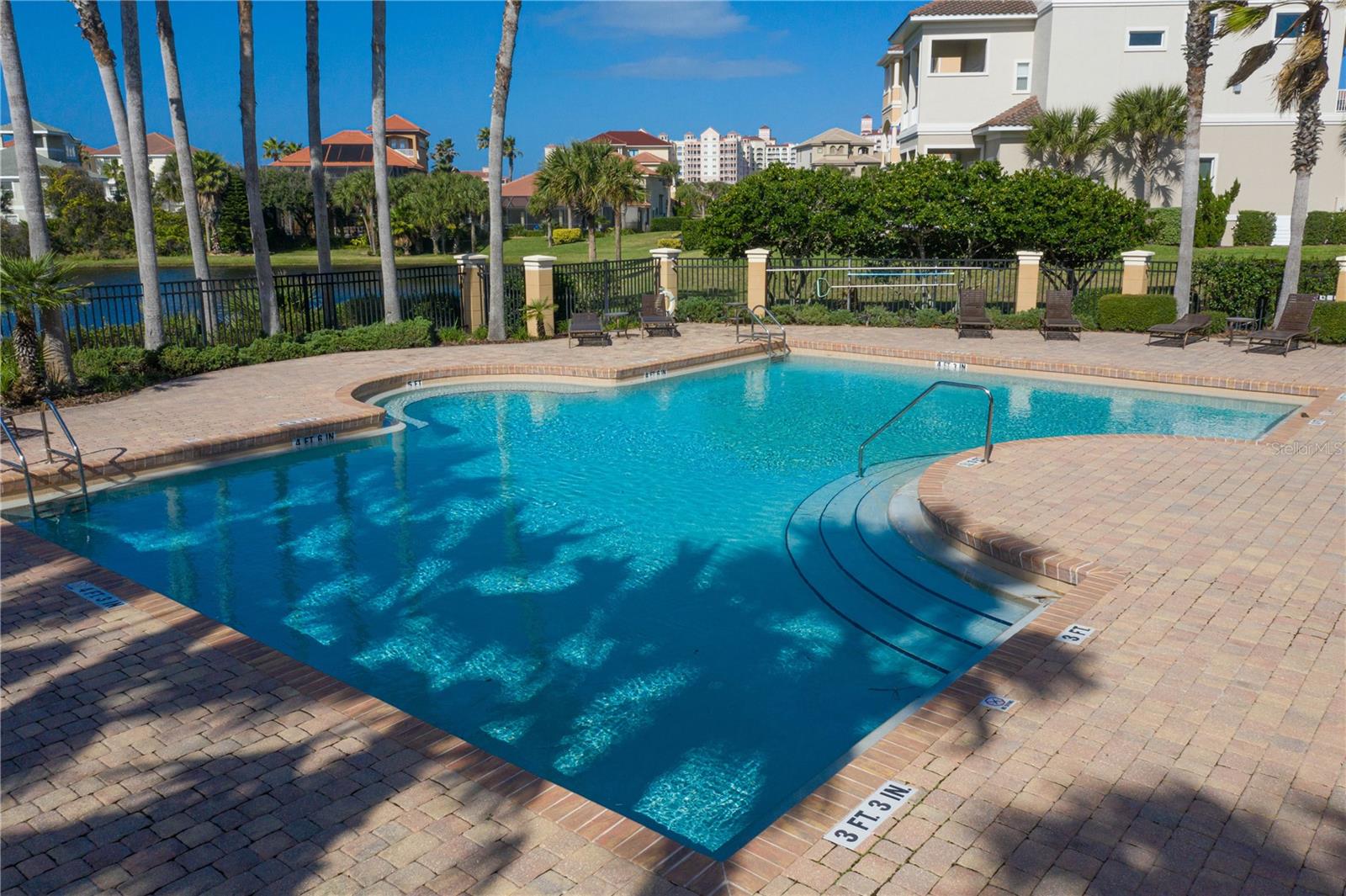 80 HAMMOCK BEACH CIR N