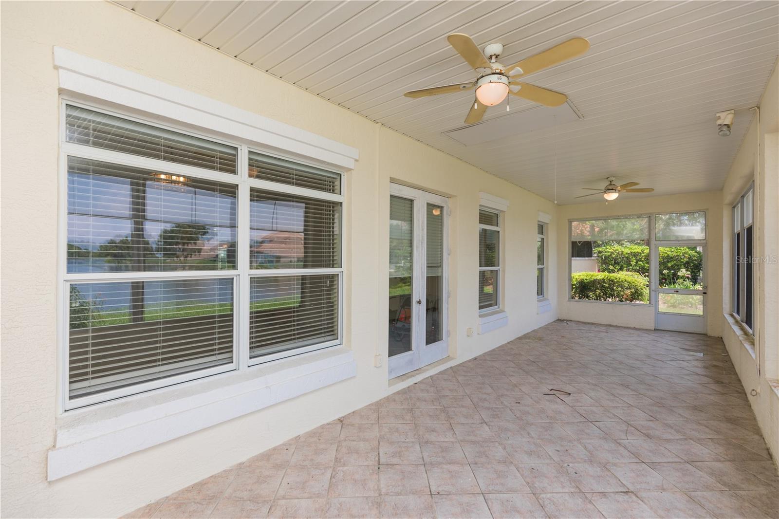 12 LAGUNA CT