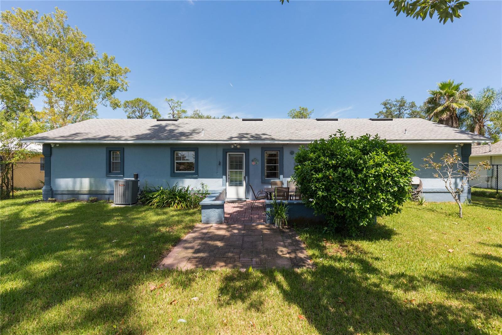 56 FISCHER LN