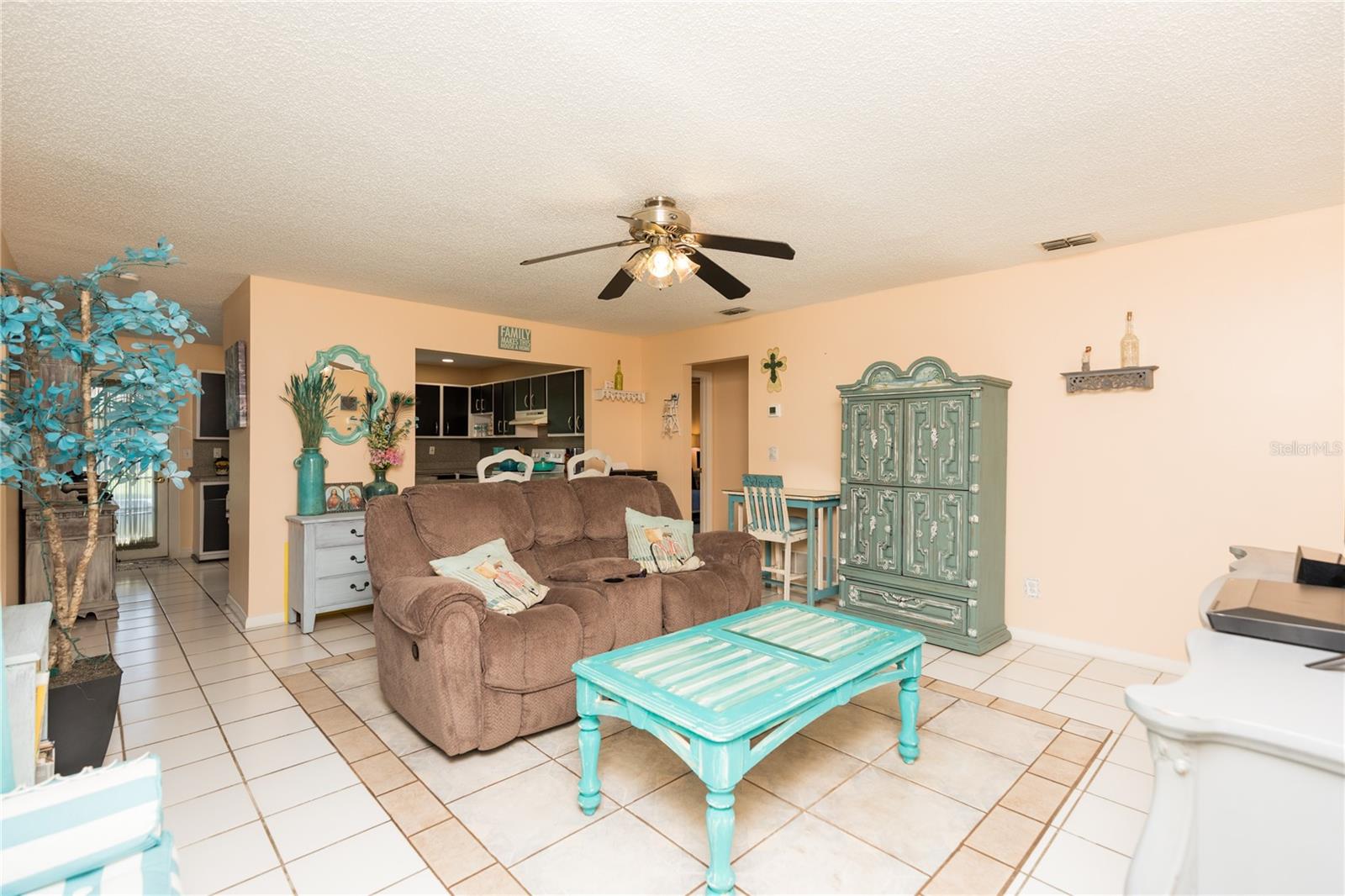 56 FISCHER LN