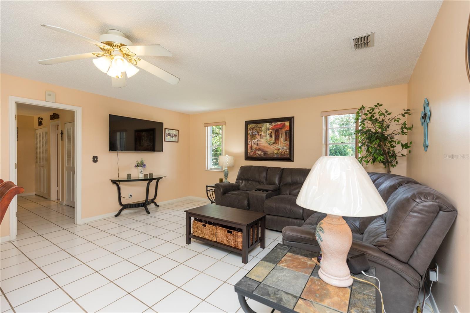 56 FISCHER LN