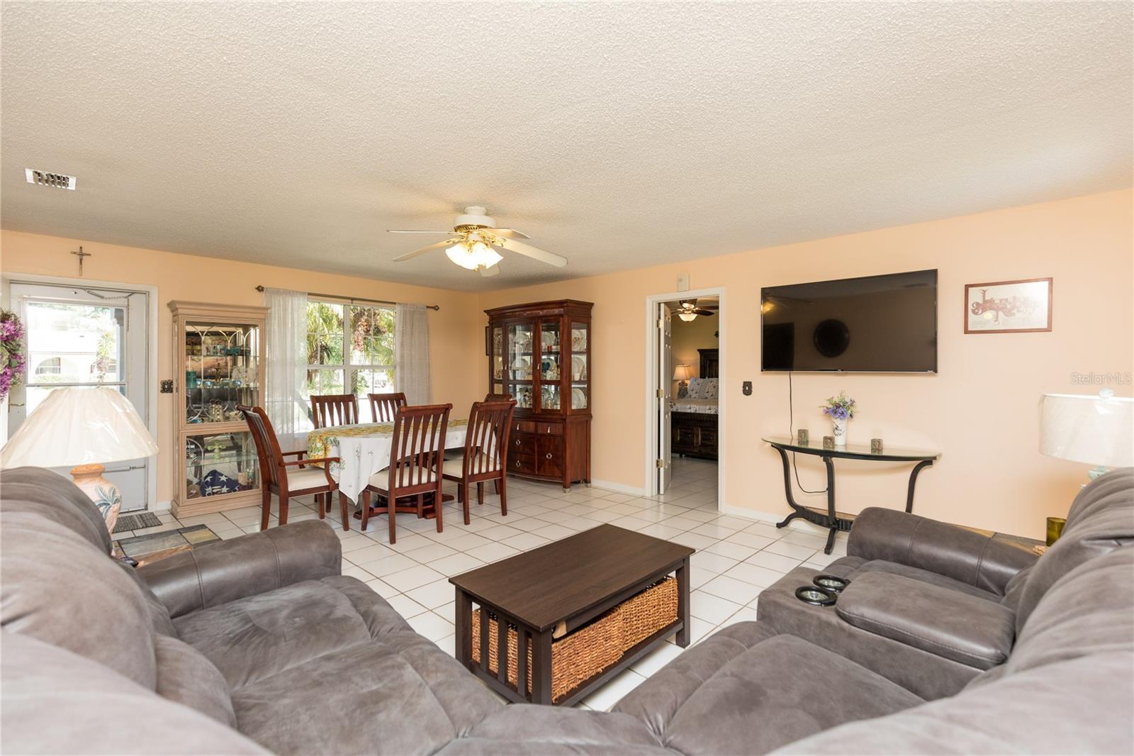 56 FISCHER LN