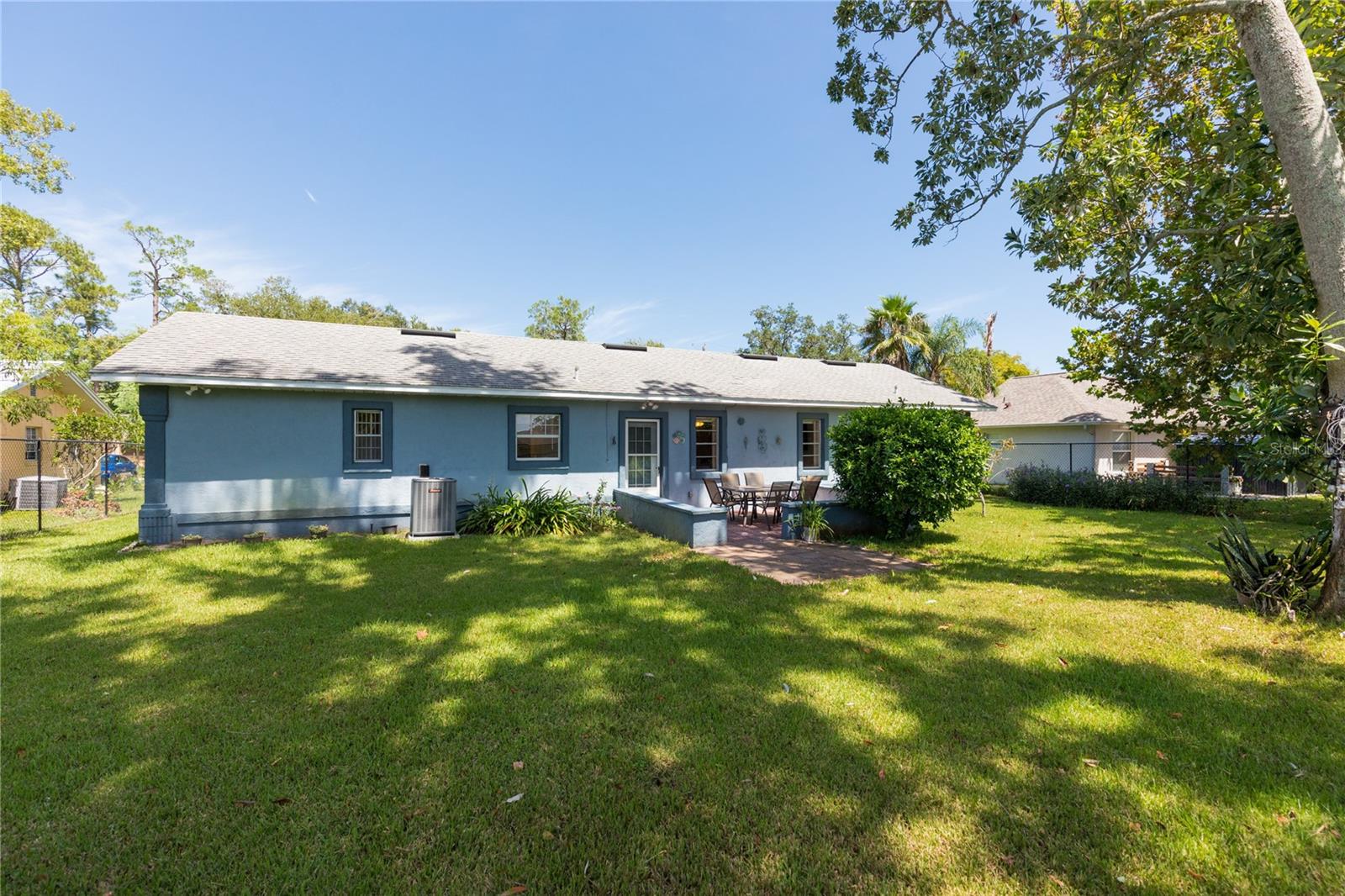 56 FISCHER LN